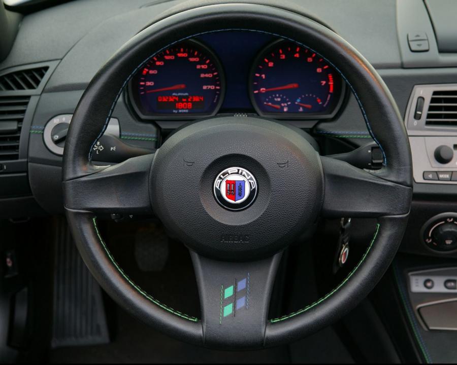 Панель приборов Alpina Roadster S (E85) 2003 года  (фото 15 из 27)